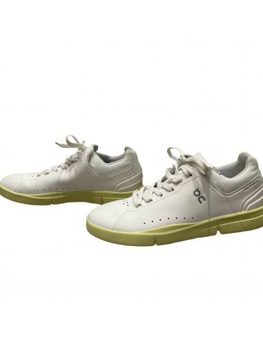 White Shoes Sneakers Cma, Size 9.5 50% de réduction en Octobre 2024