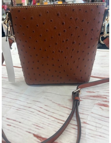 Crossbody Designer Dooney And Bourke, Size Small rembourrage situé sous