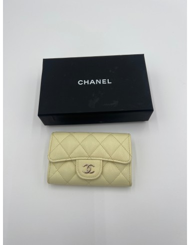 Wallet Luxury Designer Chanel, Size Small suggérées chez