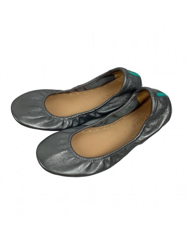 Shoes Designer By Tieks In Silver, Size: 7 de France